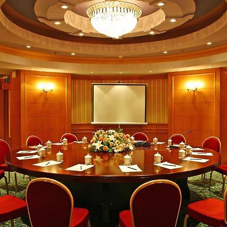 Shanghai Dazhong International Conference Hotel Екстериор снимка